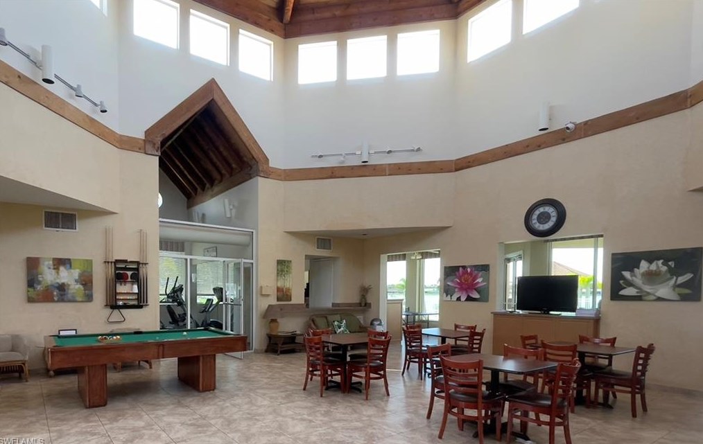 7797 Esmeralda Way, Naples FL  34109-1788 exterior