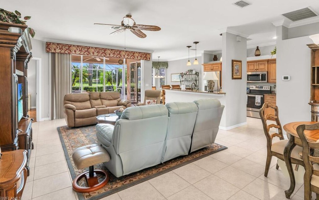 2058 Morning Sun Ln, Naples, FL 34119-3325
