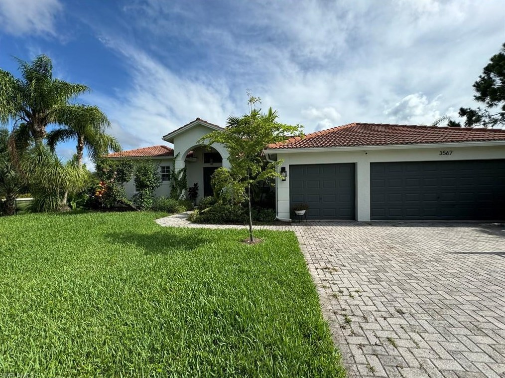 3567 58th Ave, Naples, FL 34120-2419