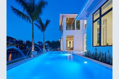 575 17th Ave S, Naples, FL 34102 - Photo 2