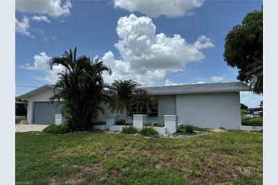 1741 29th Ln, Cape Coral, FL 33904 - Photo 1