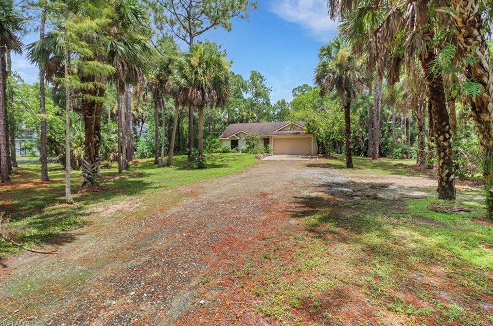 431 18th Ave, Naples, FL 34120-6309