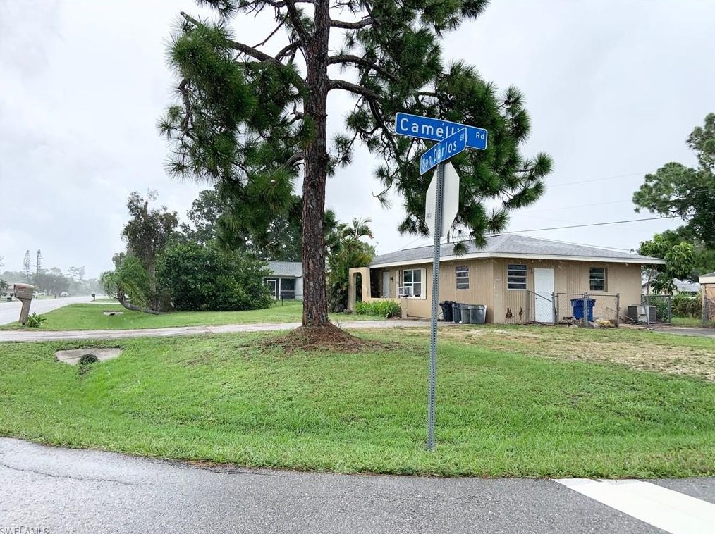 8385 San Carlos Blvd, Fort Myers, FL 33967-3211