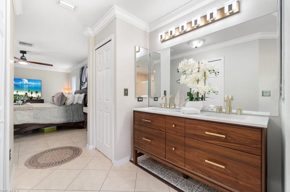 3280 18 Ave, Naples FL 34117-4524 exterior