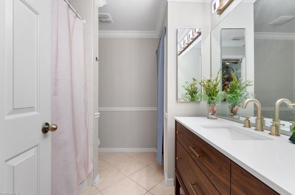 3280 18 Ave, Naples FL 34117-4524 exterior