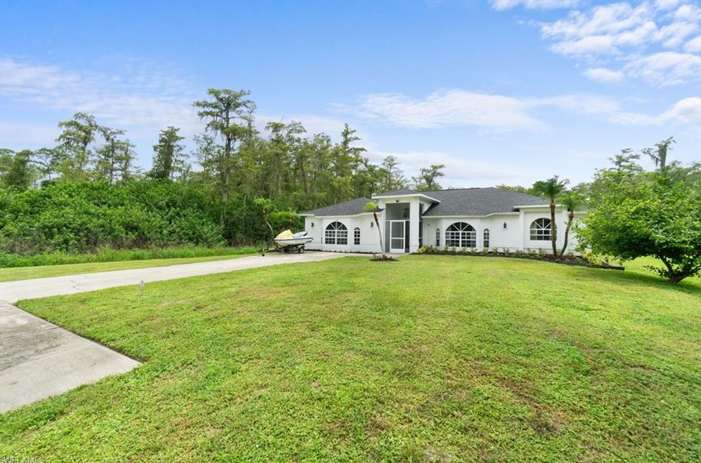 3280 18 Ave, Naples FL 34117-4524 exterior