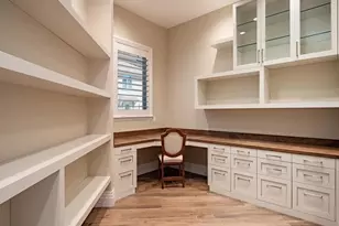 2835 Silverleaf Ln, Naples, FL 34105 - Photo 22