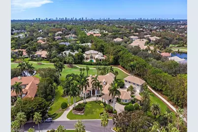 2835 Silverleaf Ln, Naples, FL 34105 - Photo 18