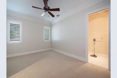 2835 Silverleaf Ln, Naples, FL 34105 - Photo 30