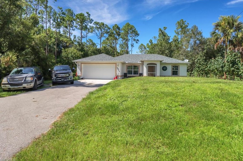 2873 66th Ave, Naples FL  34120-1413 exterior