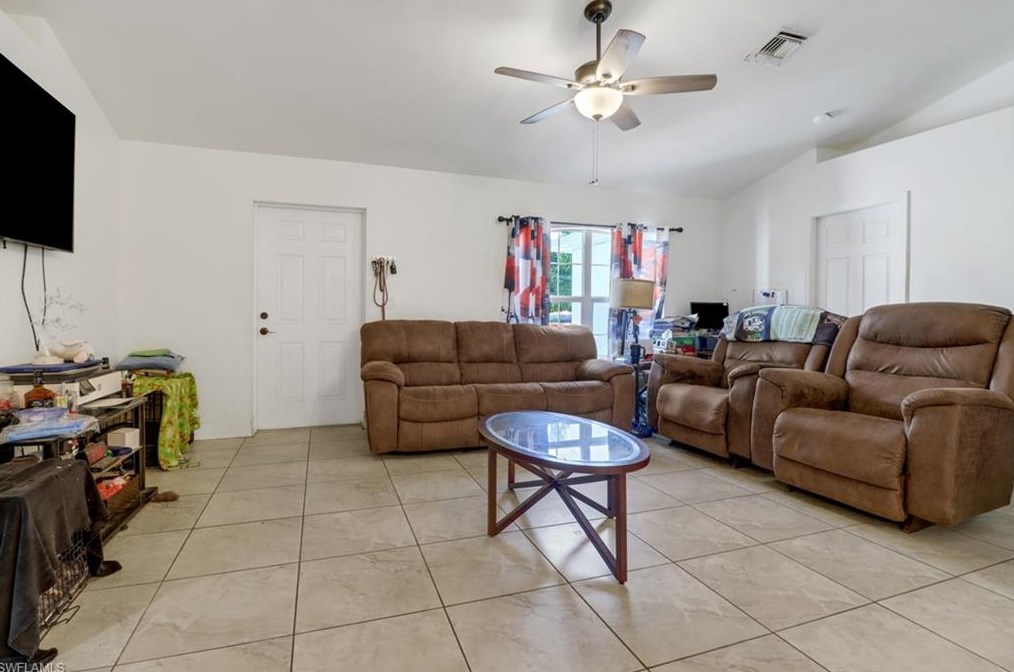 2873 66th Ave, Naples FL  34120-1413 exterior