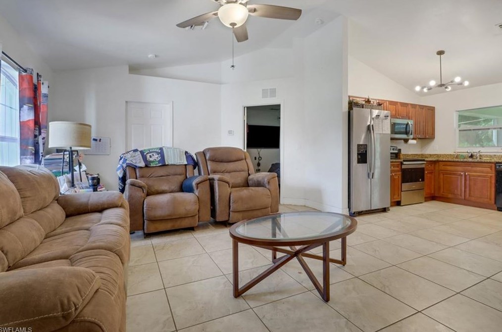 2873 66th Ave, Naples FL  34120-1413 exterior