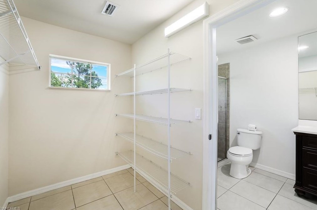 4226 58 Ave, Naples FL 34120-4021 exterior