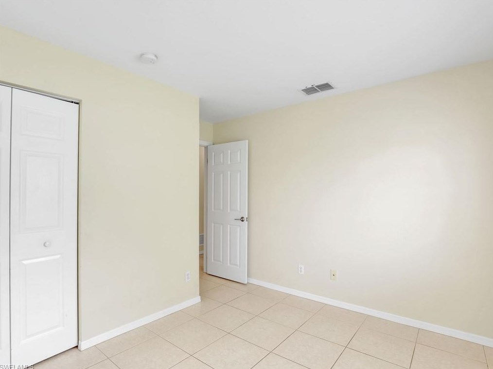 2845 31 Ave, Naples FL 34117-8449 exterior