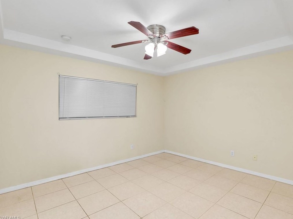 2845 31 Ave, Naples FL 34117-8449 exterior