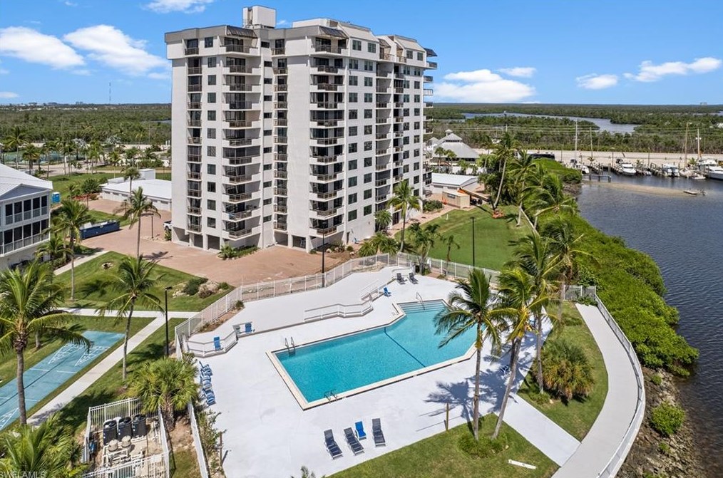 18120 San Carlos Blvd, Fort Myers, FL