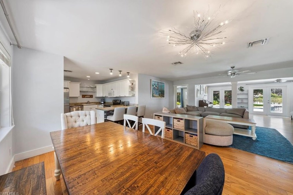 1171 14 Ave, Naples FL 34120-5600 exterior