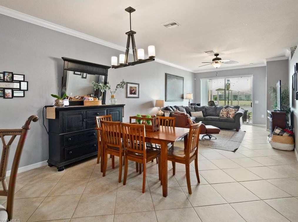 14488 Grapevine Dr, Naples, FL 34114-8680