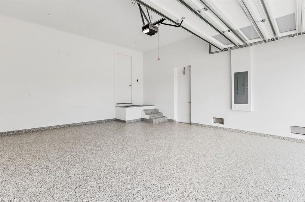 1415 13 Ave, Naples FL 34116-5125 exterior