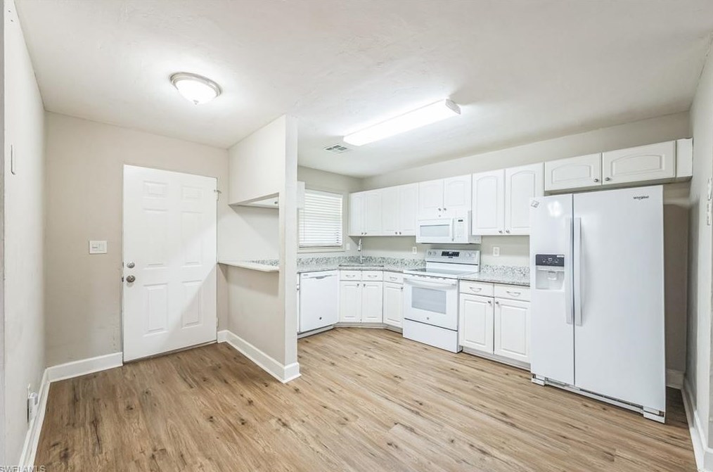 1170 21 St, Naples FL 34117-4308 exterior