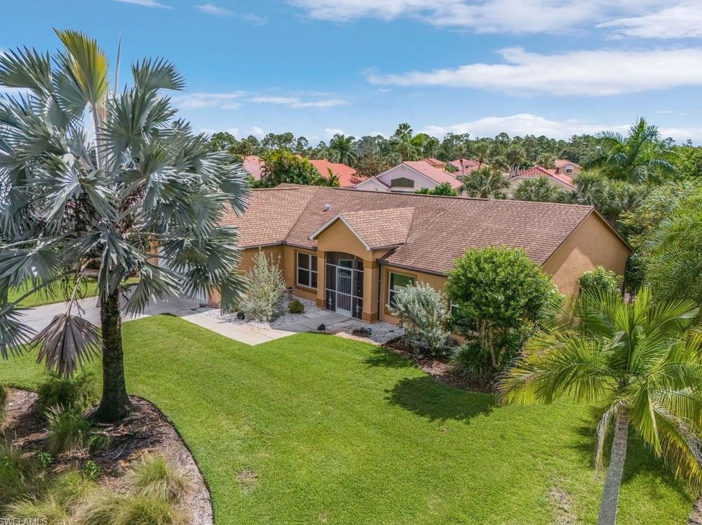 128 Plantation Cir, Naples, FL 34104-6445