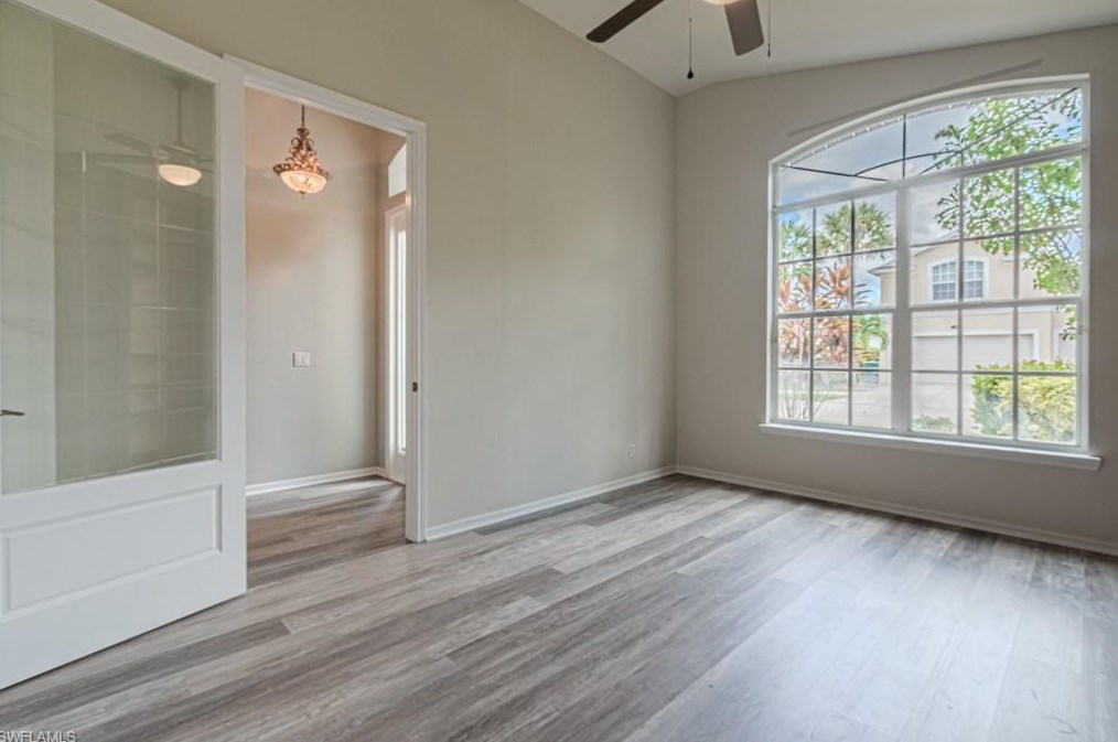 303 Burnt Pne Dr, Naples FL 34119-9773 exterior