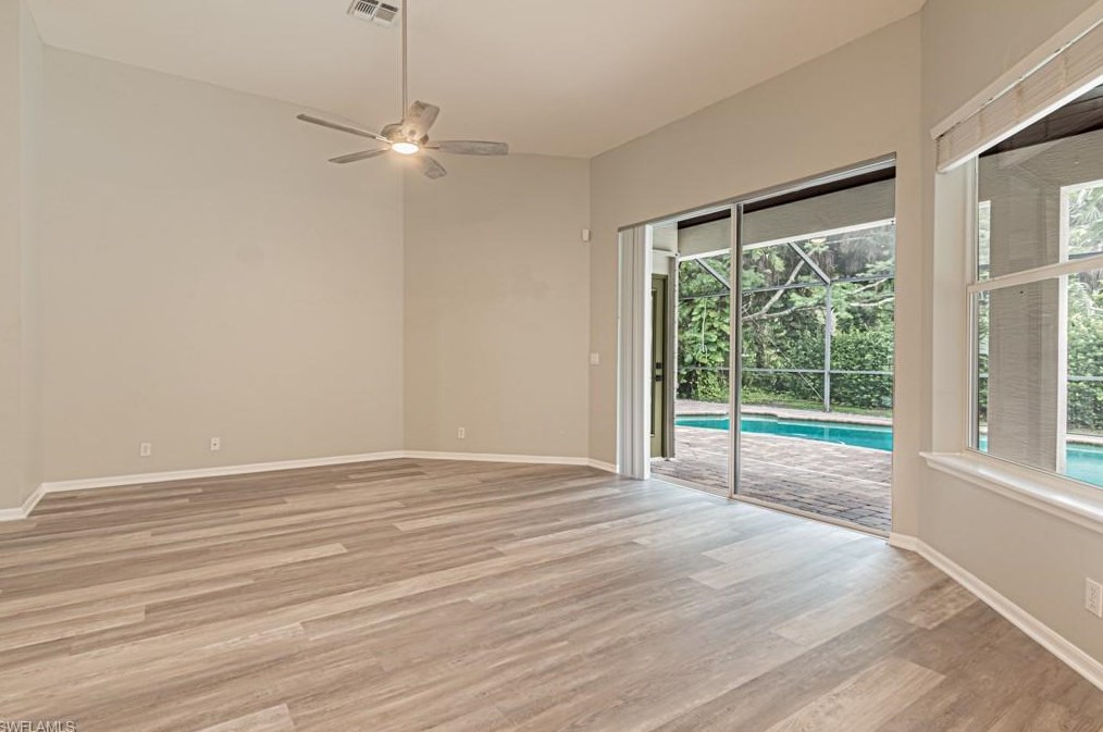 303 Burnt Pne Dr, Naples FL 34119-9773 exterior