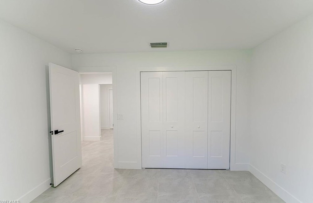 330 19 St, Naples FL 34117-3329 exterior