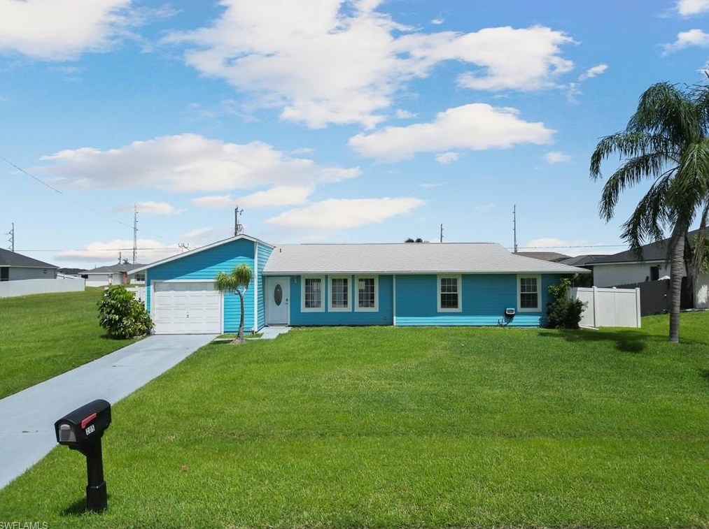 205 23rd St, Cape Coral, FL 33909