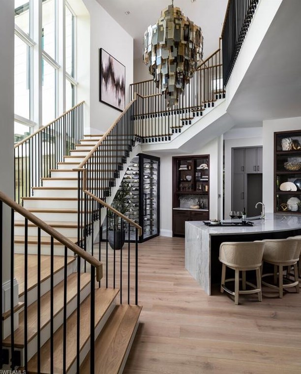 3131 Gin Ln, Naples FL 34102-7815 exterior