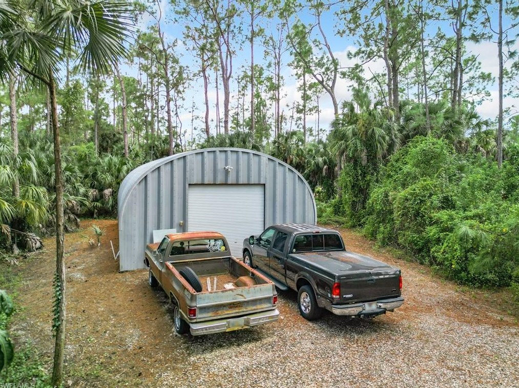 4490 1 Ave, Naples FL 34102-6006 exterior