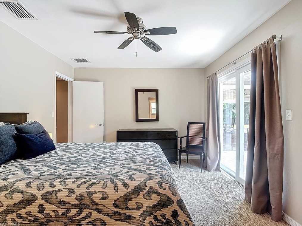 4490 1 Ave, Naples FL 34102-6006 exterior