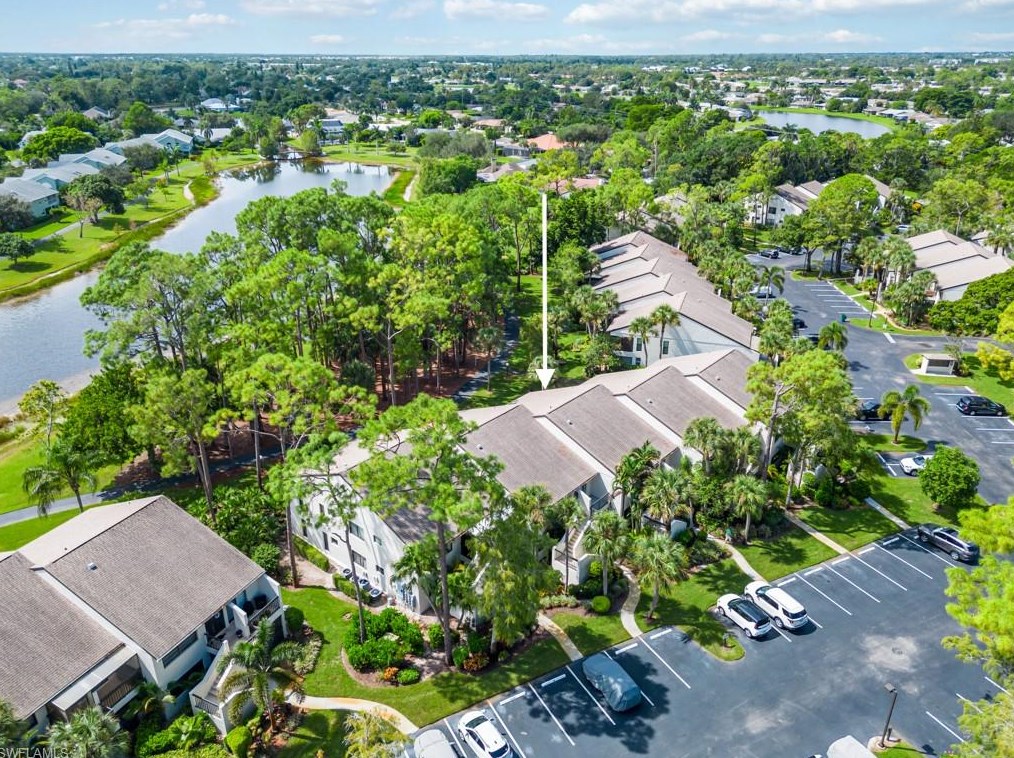 1808 Kings Lake Blvd, Naples, FL 34112-5399