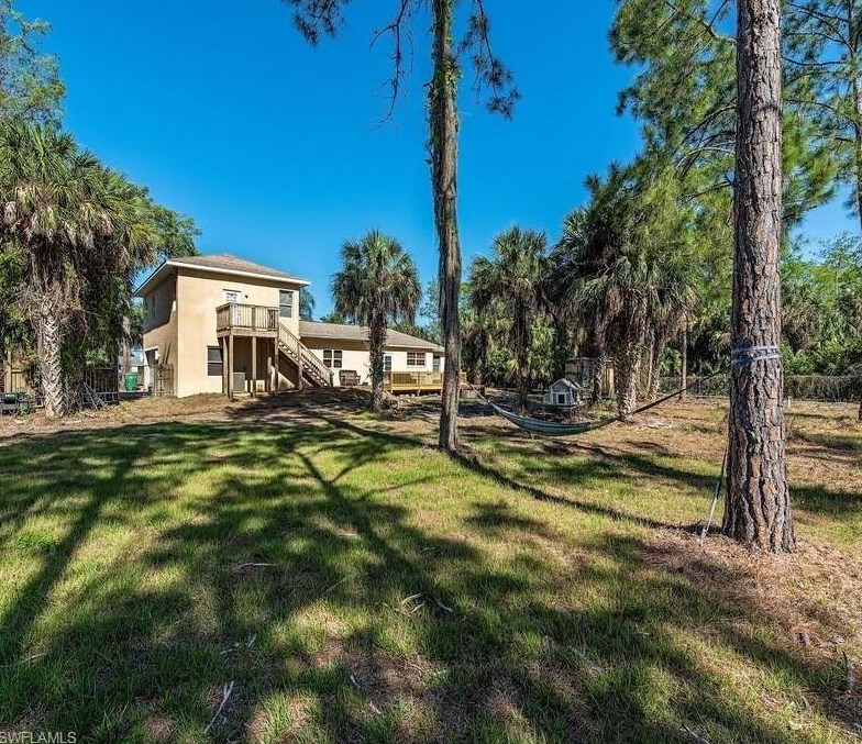 160 19th St, Naples, FL 34117-3322