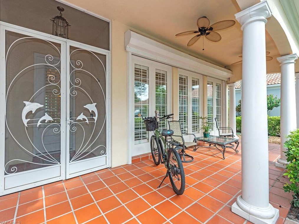 4008 Upolo Ln, Naples, FL 34119-7509