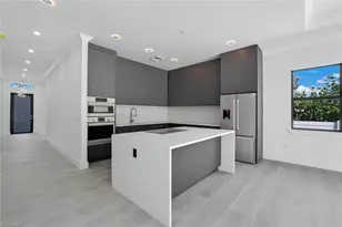 1248 Trail Terrace Dr, Naples, FL 34103 - Photo 10