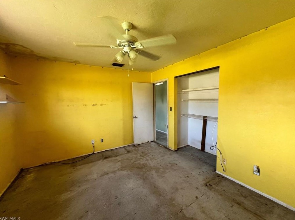 702 35th Terrace, Cape Coral, FL 33914
