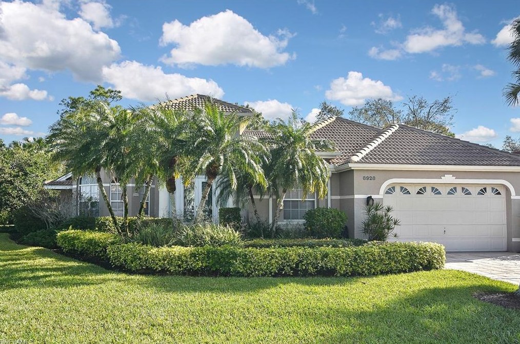8928 Lely Island Cir, Naples, FL 34113-2612