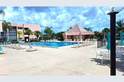 160 Turtle Lake Ct #204, Naples, FL 34105 - Photo 16