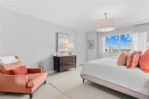 11125 Gulf Shore Dr, Naples, FL 34108 - Photo 32