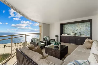 11125 Gulf Shore Dr #701, Naples, FL 34108 - Photo 2