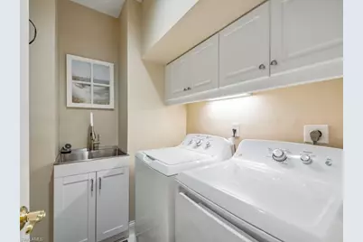 241 Colonade Cir, Naples, FL 34103 - Photo 20