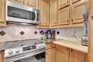 3323 Olympic Dr, Naples, FL 34105 - Photo 14