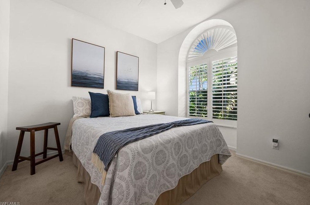 645 Lambton Ln, Naples FL 34104-8305 exterior