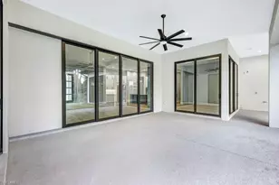 933 11th St SW, Naples, FL 34117 - Photo 12