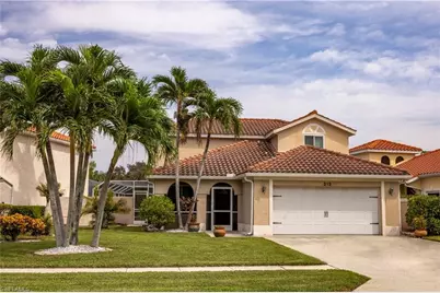 212 Sabal Lake Dr, Naples, FL 34104 - Photo 2
