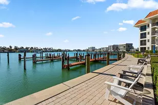 222 Harbour Dr, Naples, FL 34103 - Photo 24