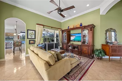 6145 Dogleg Dr, Naples, FL 34113 - Photo 10