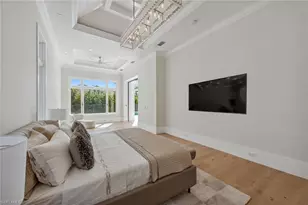 3280 Crayton Rd, Naples, FL 34103 - Photo 10