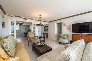 6849 Grenadier Blvd, Naples, FL 34108 - Photo 6